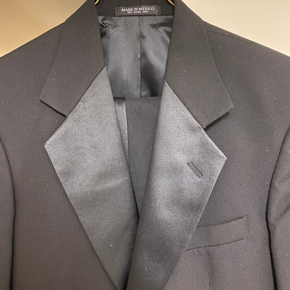 Men Tuxedo - Size 34